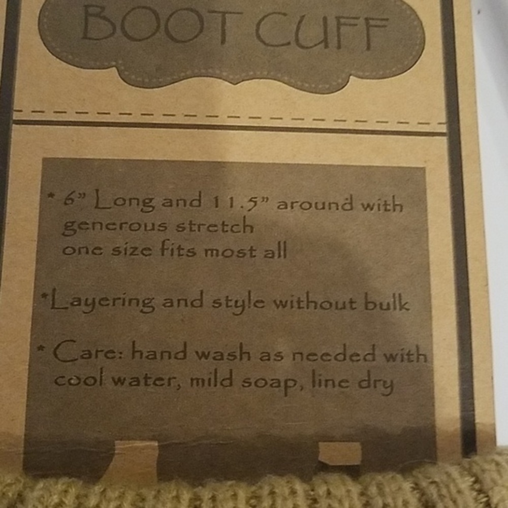 C.C Boot Cuff Camel‎ with button - Picture 3 of 3
